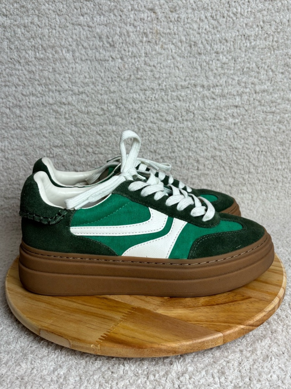 Steve Madden Shoes Womens 6.5 Dodge Platform Lace Up Sneakers in Green Multi